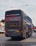 Turismo Alvarado (Per) 954, por Leonardo Saturno