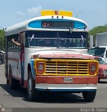 Colectivos Tul C.A. 00, por Angel M. Tours