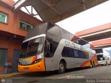 Cruceros Oriente Sur 112, por Juder Valentn