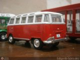 Maquetas y Miniaturas MDA-002 Volkswagen Transporter - Kombiwagen Desconocido NPI