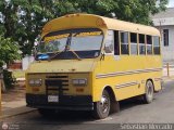 ZU - Unin San Jacinto 012 Ward Body Works Coachette Chevrolet P30 Americano