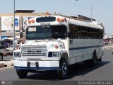 ZU - Colectivos La Caada 13 Superior Coach Company Convencional Largo02 Ford B-750