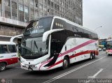 L�nea Peruana Company S.A.C. 300 por Leonardo Saturno