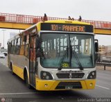 Per Bus Internacional - Corredor Amarillo 2002, por Leonardo Saturno