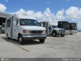 Garajes Paradas y Terminales Miami Artesanal o Desconocido Sin Nombre Ford F-550