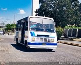LA - Lara Uno 84 por Aaron Rodr�guez